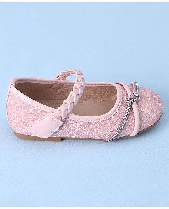 Cute Walk by Babyhug Bellies with Velcro Closure and Applique - Pink