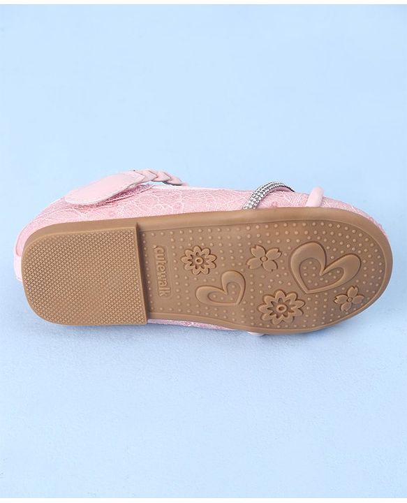 Cute Walk by Babyhug Bellies with Velcro Closure and Applique - Pink
