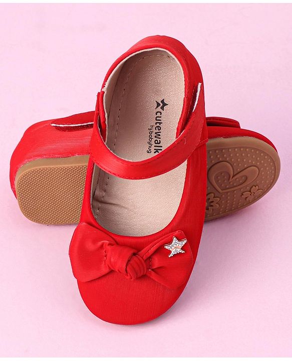 Cute Walk by Babyhug Bellies with Velcro Closure & Bow Applique - Red