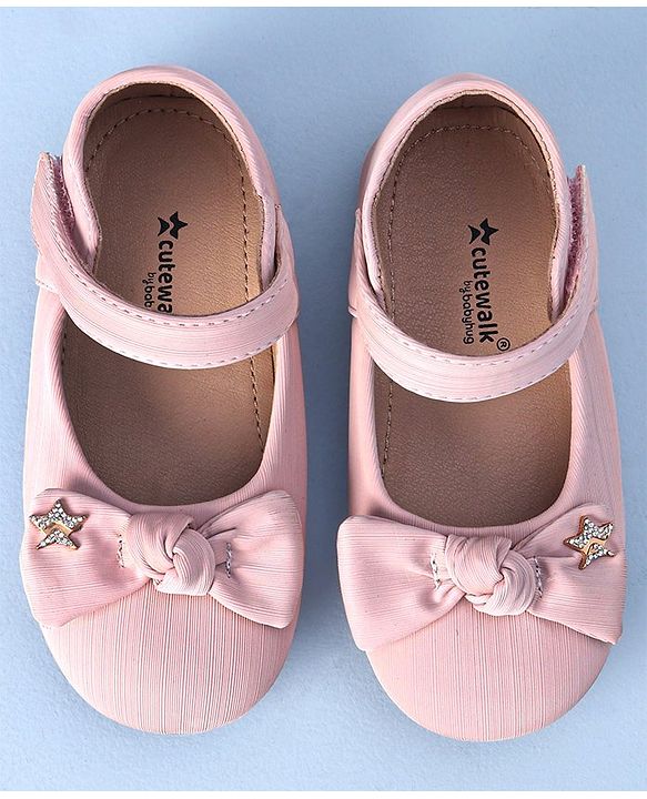 Cute Walk by Babyhug Bellies with Velcro Closure & Bow Applique - Fuchsia