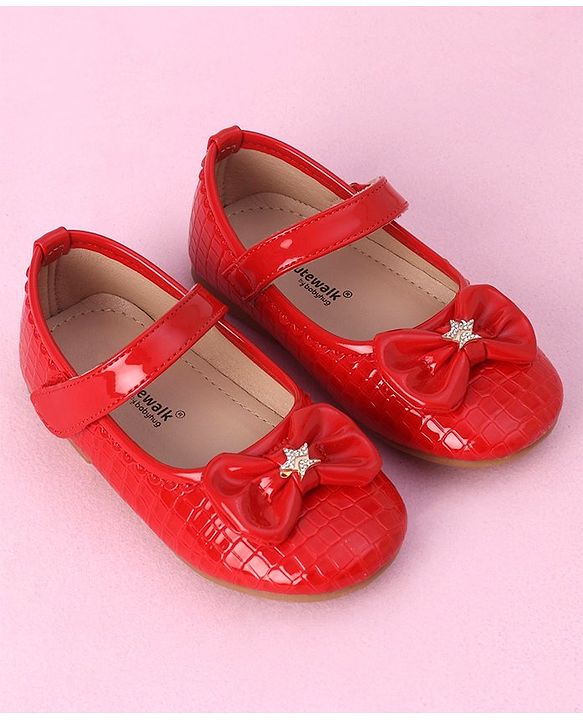 Cute Walk by Babyhug Velcro Closure Bellies with Bow Applique - Red