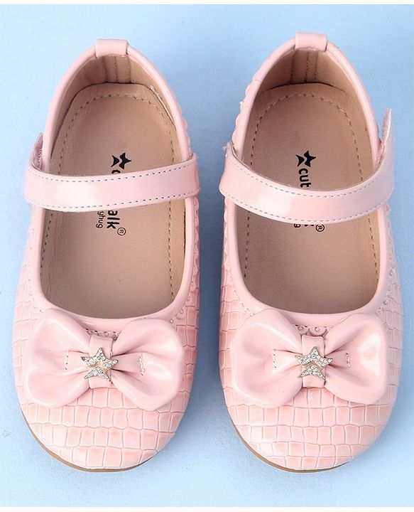 Cute Walk by Babyhug Velcro Closure Bellies with Bow Applique - Pink