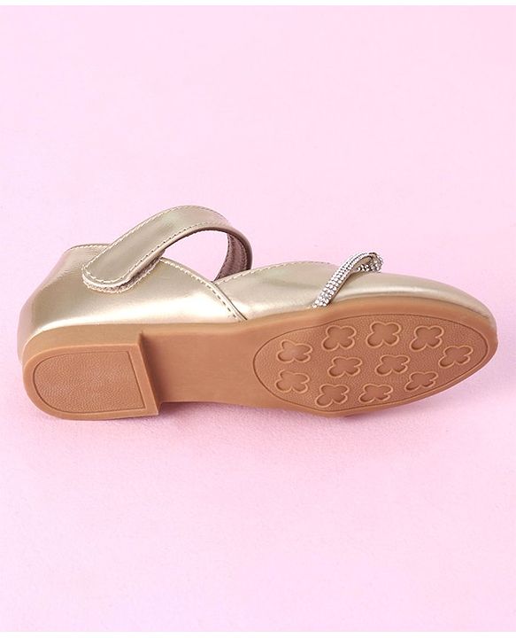 Cute Walk by Babyhug Velcro Closure Shimmer Solid Bellies - Golden