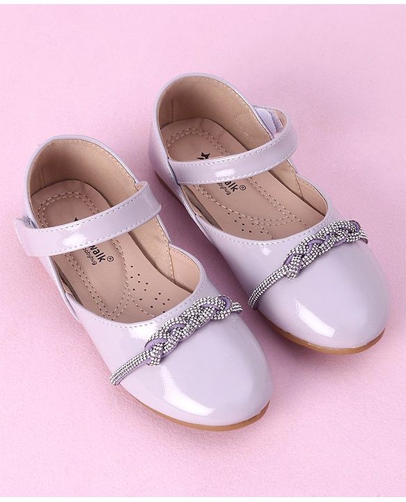 Cute Walk by Babyhug Velcro Closure Shimmer Solid Bellies - Golden