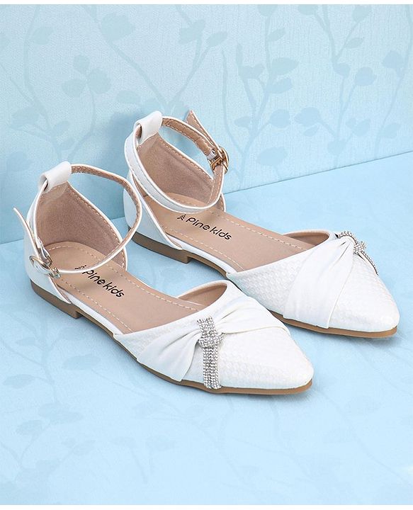 Pine Kids Buckle Closure Bellies with Tie Knot Stud Detailing - White