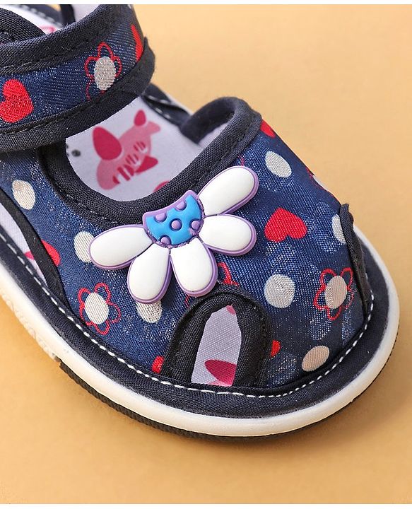 Cute Walk by Babyhug Sandals with Velcro Closure Floral Print with Applique - Blue