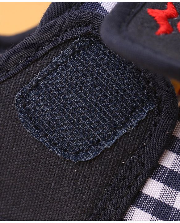 Cute Walk by Babyhug Velcro Closure Casual Shoes with Engine Applique - Navy Blue