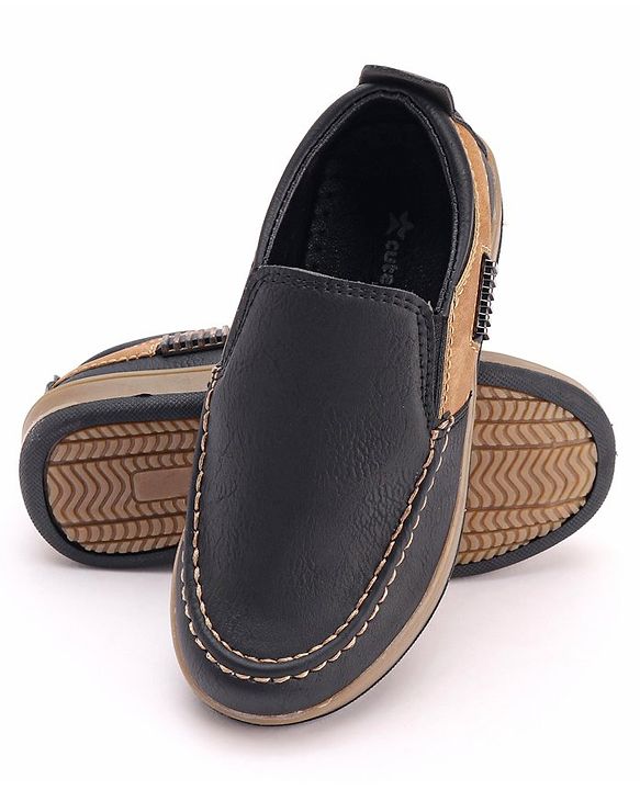 Cute Walk by Babyhug Formal Shoes - Black
