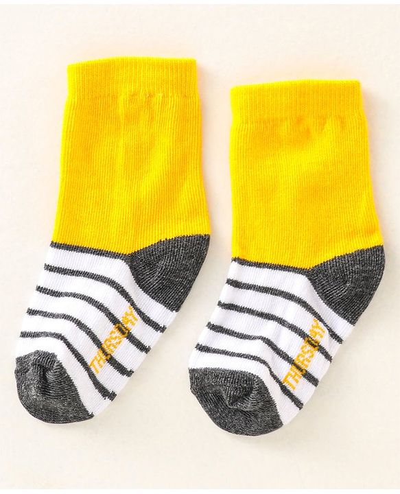 Cute Walk by Babyhug Anti Bacterial Ankle Length Non Terry Socks Strips Pack of 7  - Red Blue & White