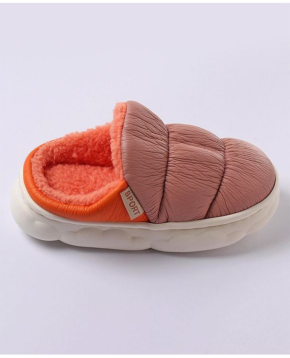 Cute Walk by Babyhug Slip On Solid Winter Booties - Pink