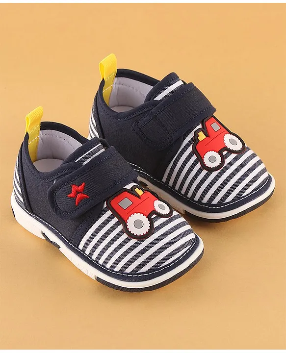 Firstcry baby deals boy shoes