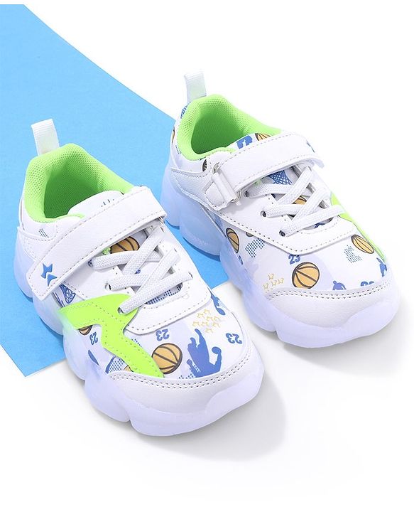 Cute Walk by Babyhug Velcro Closure Sneakers - White & Green