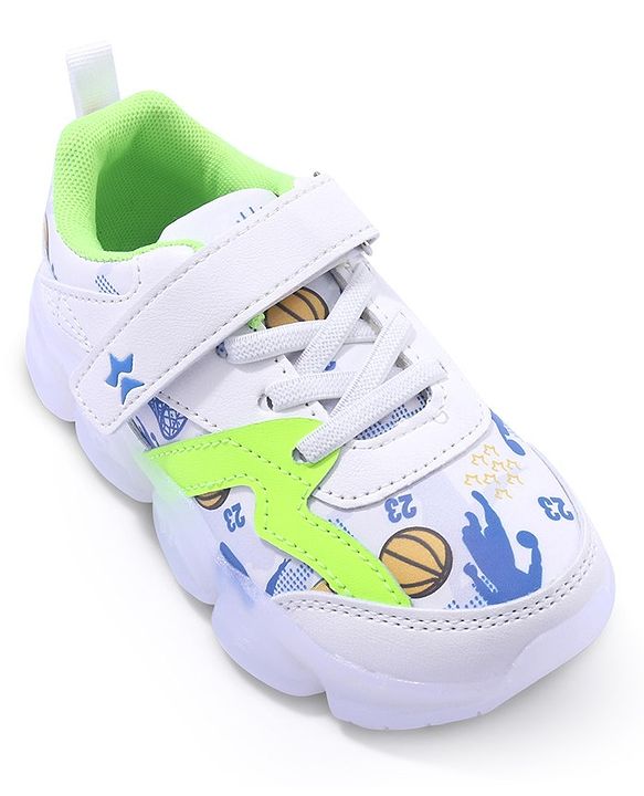 Cute Walk by Babyhug Velcro Closure Sneakers - White & Green