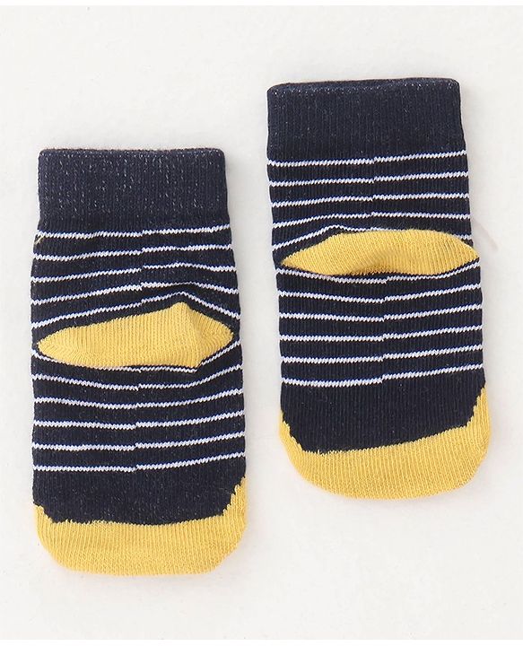 Cute Walk By Babyhug Non Terry Anti Bacterial Ankle Length Socks Animals Print Pack Of 5 - Multicolour