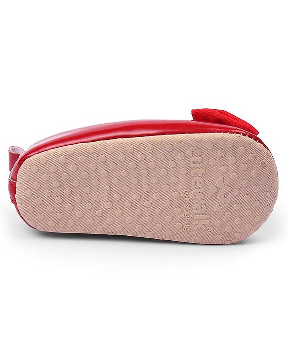 Cute Walk by Babyhug Booties with strap and Bow Applique - Red