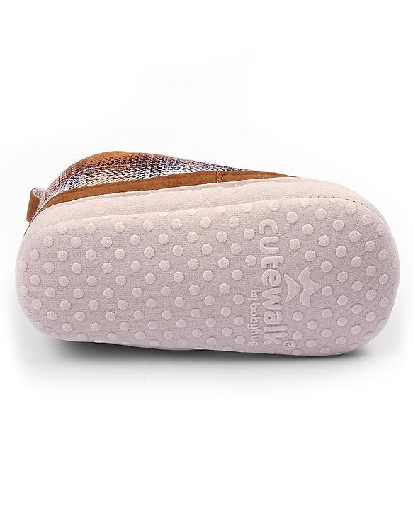 Cute Walk by Babyhug Slip On Checked Booties- Brown