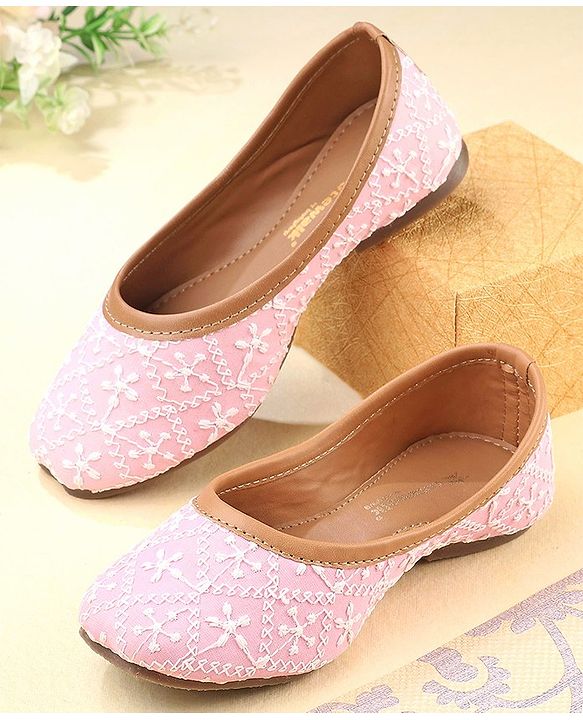 Cute Walk by Babyhug Slip On Embroidered Mojaris - Pink