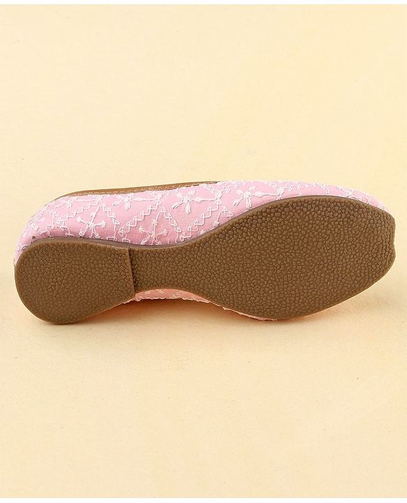 Cute Walk by Babyhug Slip On Embroidered Mojaris - Pink