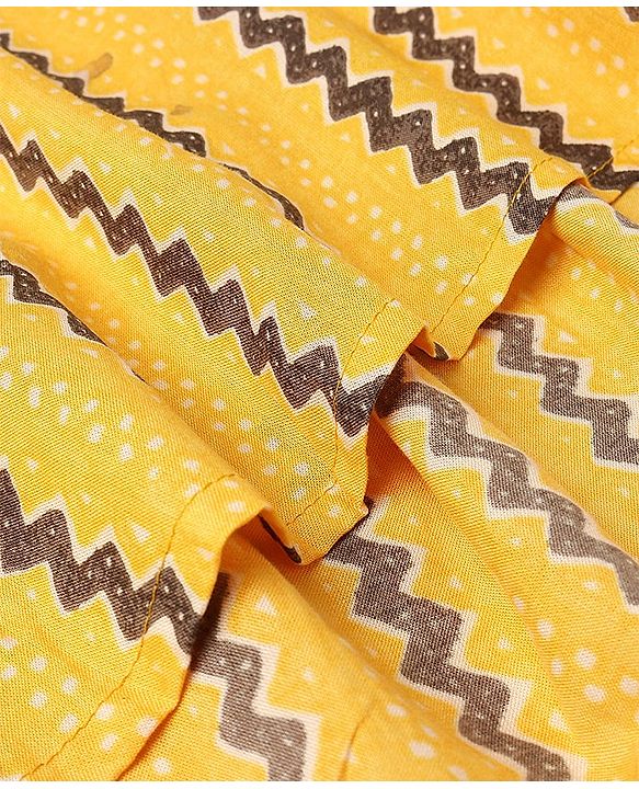 Pine Kids 100% Cotton Woven Three Forth Sleeves Floral Printed Choli Lehenga  Set- Mustard