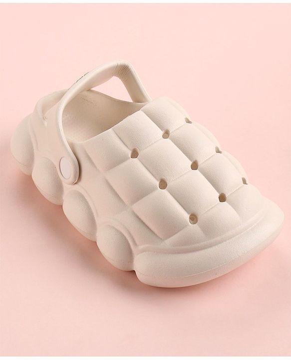 Cute Walk by Babyhug Slip On Clogs Cube Design - Pink