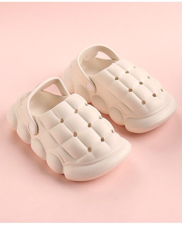 Cute Walk by Babyhug Slip On Clogs Cube Design - Pink