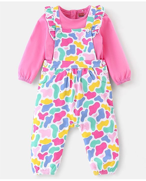 Babyhug Single Jersey Knit Dungaree Set With Full Sleeves Tee Text Print - Multicolour