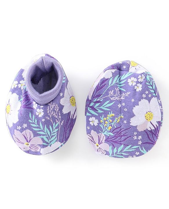 Babyhug 100% Cotton Interlock Knit Cap Mittens And Booties Floral Print - Purple