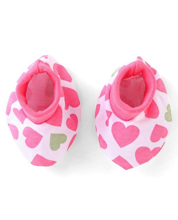 Babyhug 100% Cotton Knit Cap Mittens & Booties Heart Print Pink - Diameter 9 cm