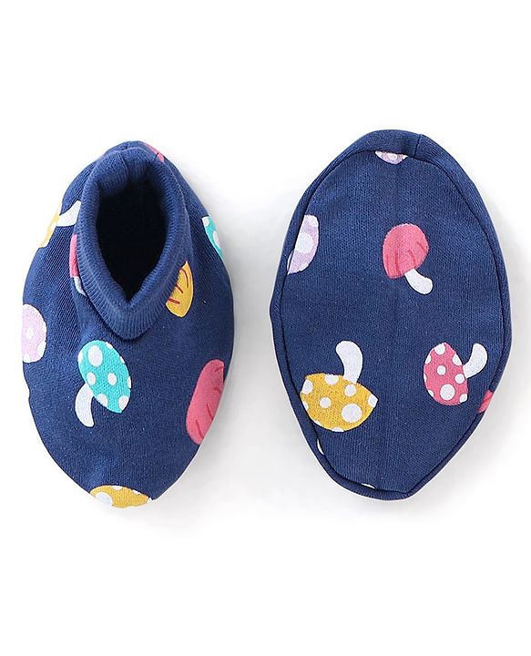 Babyhug 100% Cotton Knit Mushroom Printed Mittens & Booties Set - Navy Blue