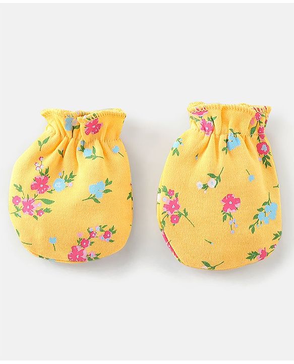 Babyhug 100% Cotton Knit Floral Printed Mittens Pack Of 3 - Multicolour
