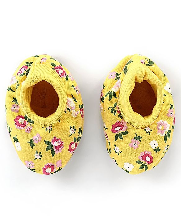Babyhug Interlock 100% Cotton Knit Cap Mittens & Booties Floral Print Yellow - Diameter 9.5 cm