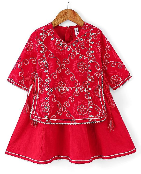 Babyhug 100% Cotton Woven Bandhani Printed and Embroidered  Three Fourth Sleeves Kurta With  Lahenga - Red