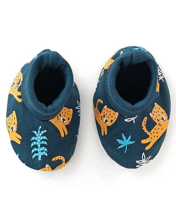 Babyhug 100% Cotton Knit Leopard Printed Cap Mittens & Booties Set - Green