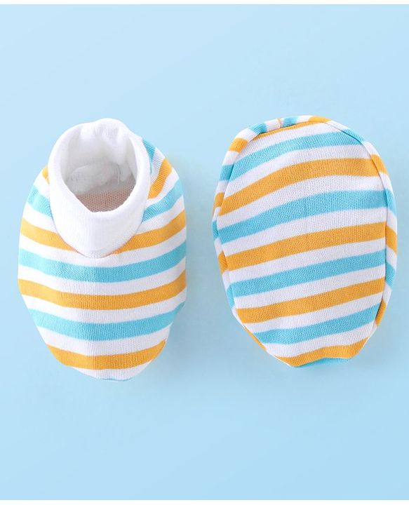 Babyhug 100% Cotton Knit Monkey Print Cap Mittens & Booties - Multicolour