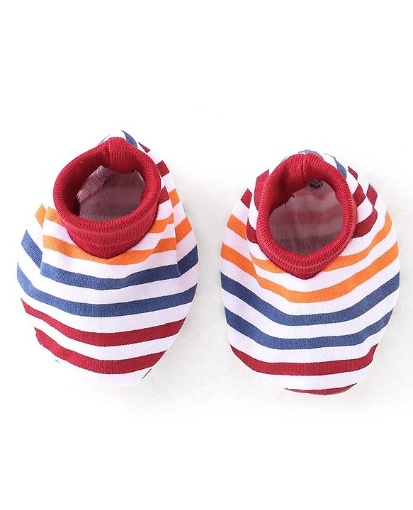 Babyhug 100% Cotton Interlock Knit Full Sleeves Onesies With Leggings Cap & Mittens Booties Stripes & Fox Print - Red