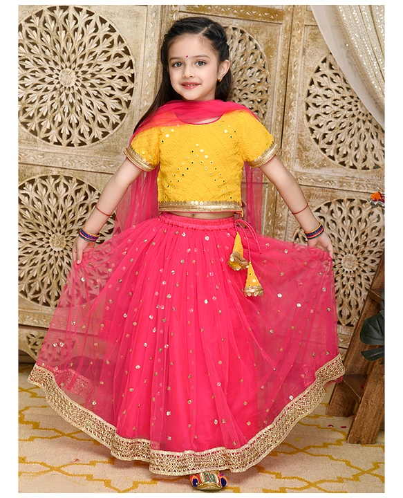 Buy SAKA DESIGNS Girls Printed Ready To Wear Lehenga & Blouse With Dupatta  - Lehenga Choli for Girls 21390522 | Myntra