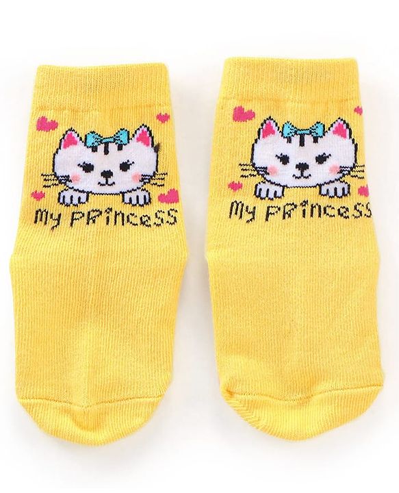 Cutewalk By Babyhug Anti Bacterial Ankle Length Socks Kitty Design Pack Of 3 - Multicolour