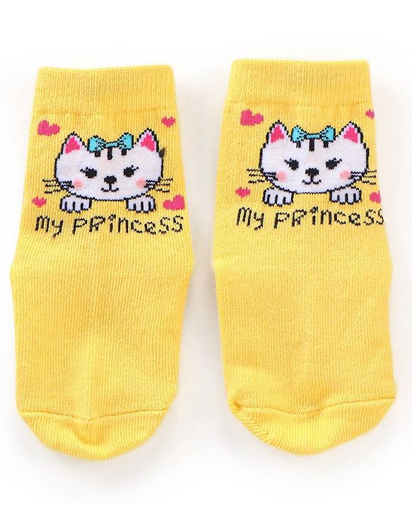 Cutewalk By Babyhug Anti Bacterial Ankle Length Socks Kitty Design Pack Of 3 - Multicolour