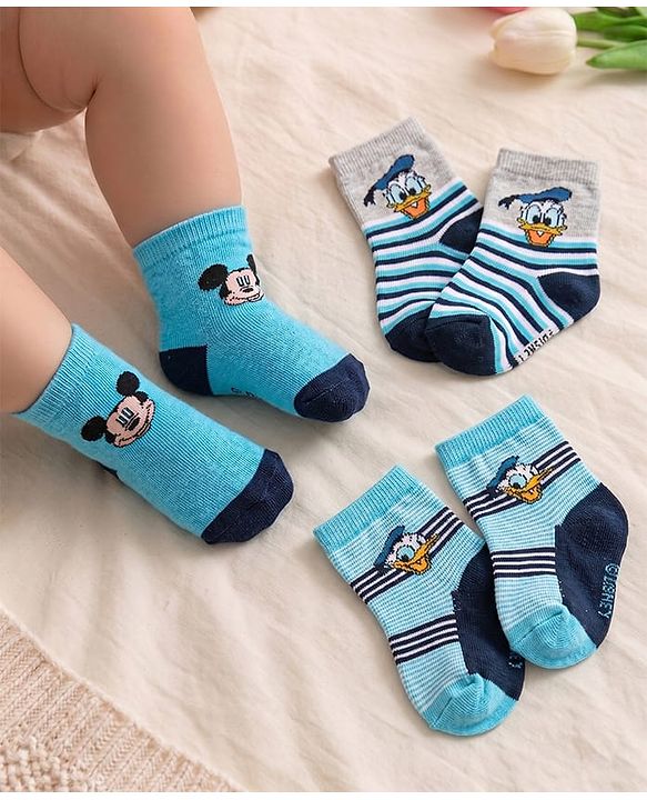 Cute Walk By Babyhug Anti Bacterial Non Terry Ankle Length Donald Duck Print Socks Pack Of 3 - Blue