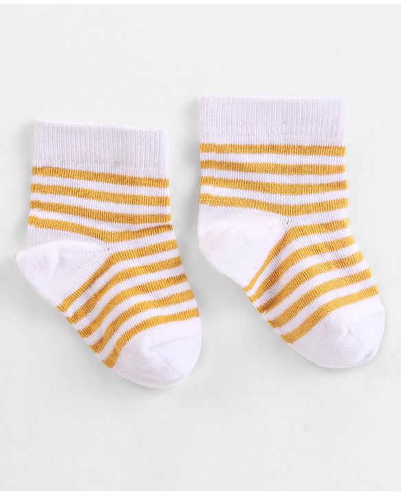 Cute Walk by Babyhug Cotton Knit Anti-Bacterial Ankle Length Cars & Striped Design Socks Pack of 3 - Red & Blue