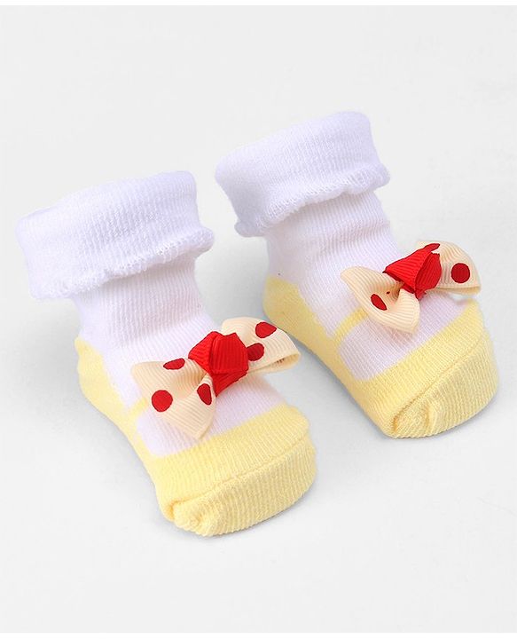 Cute Walk by Babyhug Ankle Length Sock Shoes With Bow Applique - Light Yellow