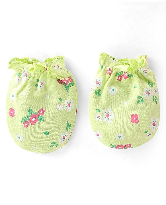 Babyhug 100% Cotton Knit  Cap Mittens & Booties Floral Print -Green