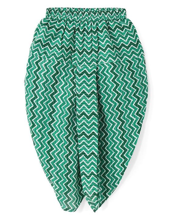 Babyhug 100% Cotton Woven Kurta With Solid Dhoti Set With Leaves Print - Green