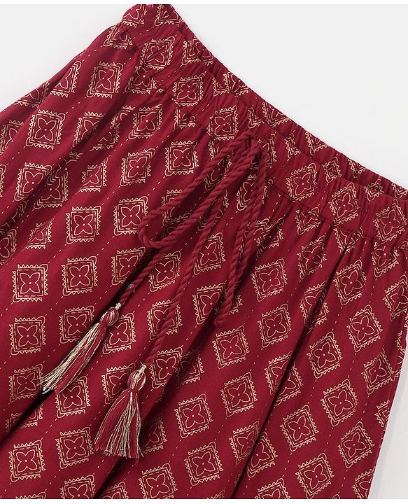 Babyhug  Sleeveless Foil Printed Lehenga Choli and Dupatta Set - Maroon