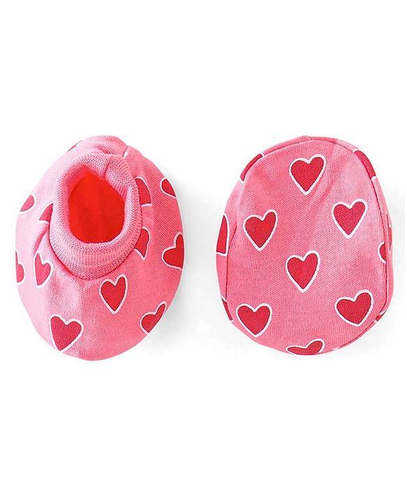Babyhug 100% Cotton Interlock Knit Cap Mittens And Booties Heart Print - Pink