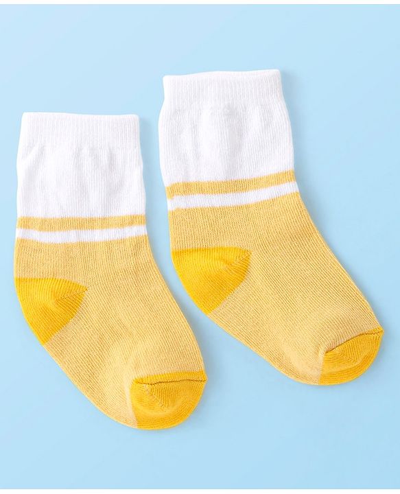 Cute Walk By Babyhug Non Terry Anti Bacterial Ankle Length Socks Smile Design Pack Of 3 - White & Yellow