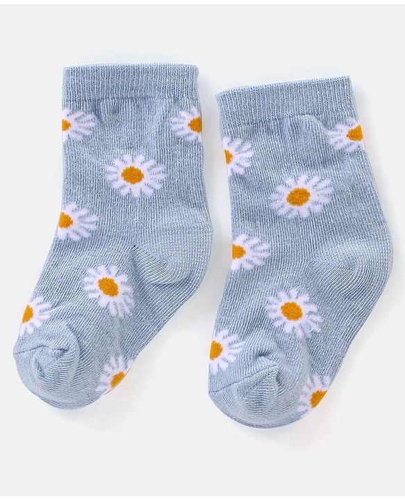 Cute Walk By Babyhug Non Terry Anti Bacterial Ankle Length Floral Design Socks Pack of 3 - Multicolour