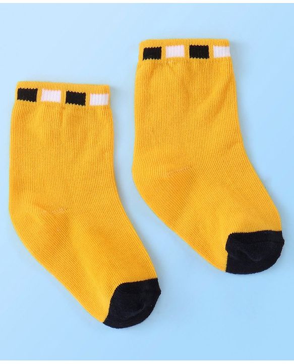 Cute Walk by Babyhug Cotton Blend Ankle Length Anti Bacterial Socks Stripes Design Pack of 3 - White & Yellow