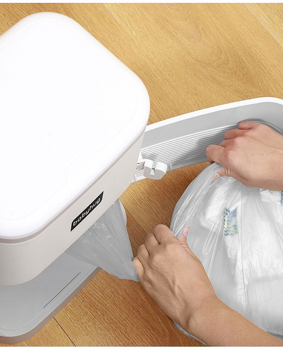 Babyhug Diaper Pail with Odor Lock Technology & Refill Bag-Grey