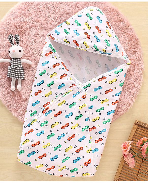 Babyhug Cotton Interlock Printed Towel with Hood L 76 x B 76 cm - Multicolour
